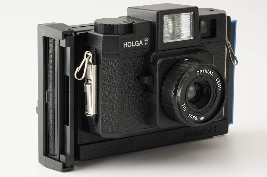 HOLGA by Polaroid（POLGA）
右斜め前